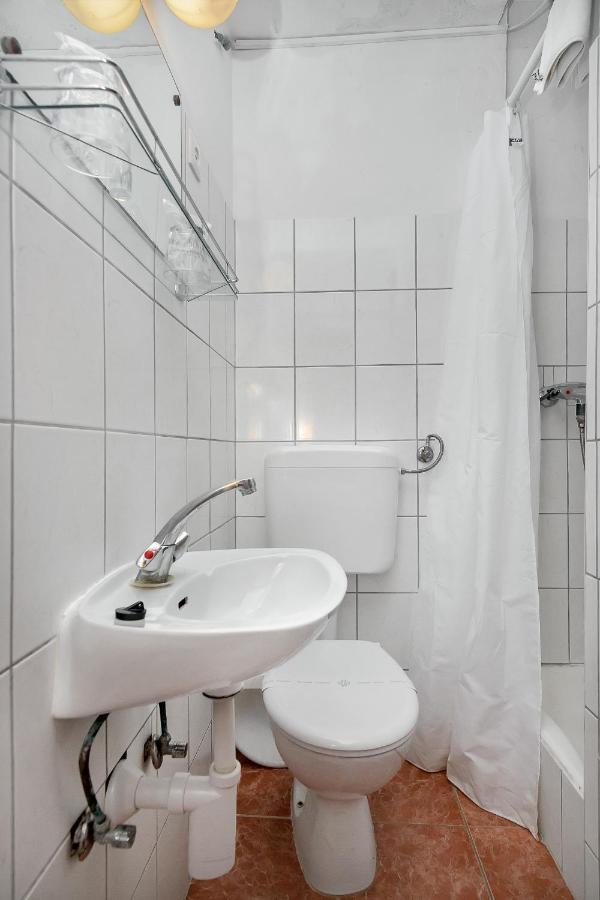 Apartment Pokrivenik 5231B Gdinj Buitenkant foto